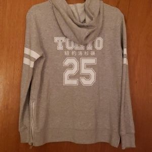 Forever 21 Gray Tokyo Graphic Hoodie Size Small